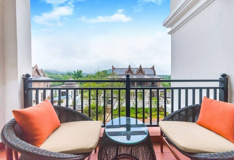 هتل Angsana Xishuangbanna