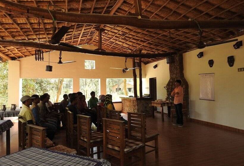 בית מלון כפרי Asteya Kanha