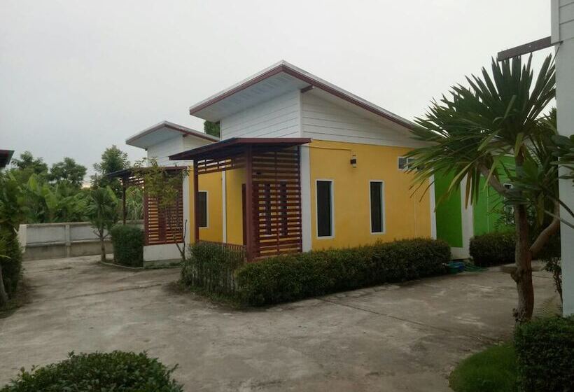 בית מלון כפרי Baanchang Resort