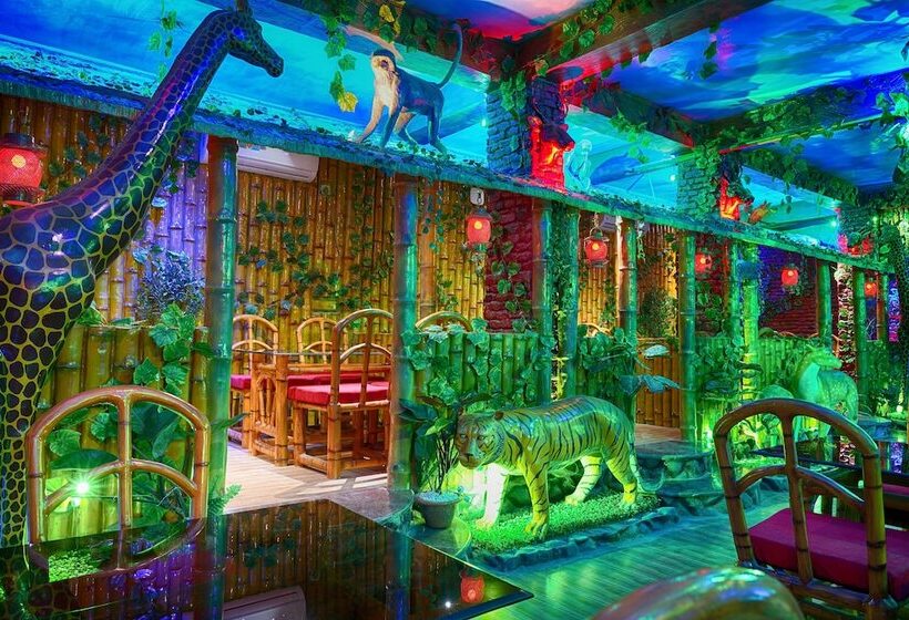 בית מלון כפרי Bangabhumi