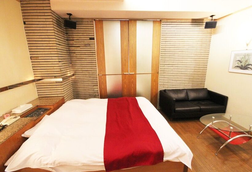 酒店 Bibi   Adults Only