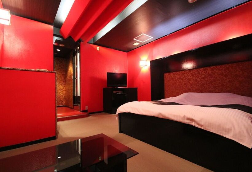 酒店 Bibi   Adults Only