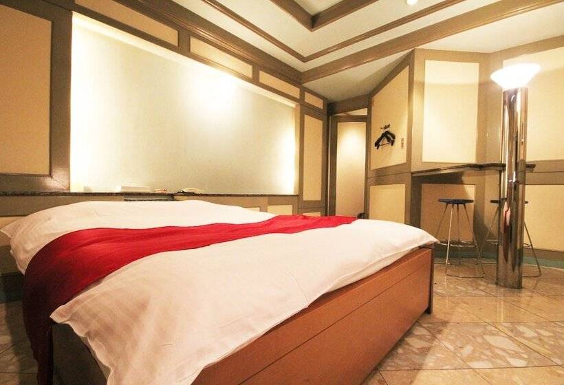 酒店 Bibi   Adults Only