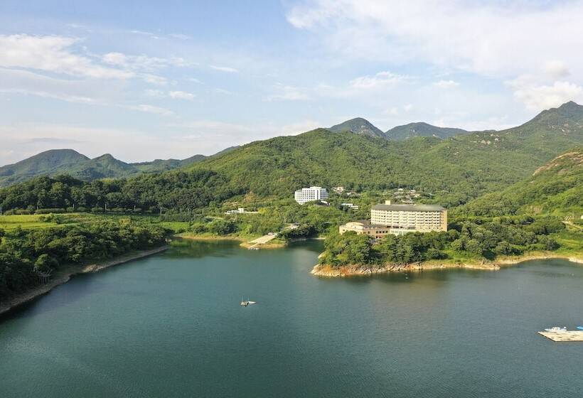 호텔 Cheong Pung Resort