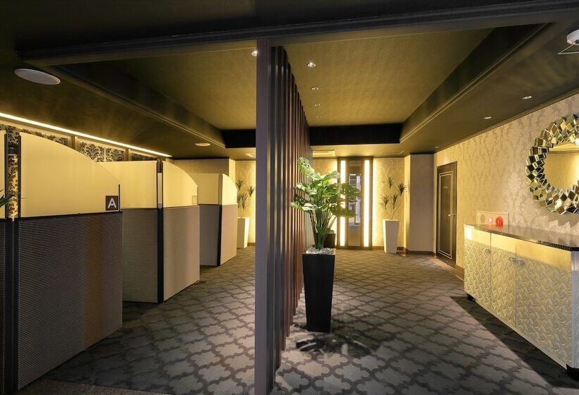 酒店 Cherena   Adult Only