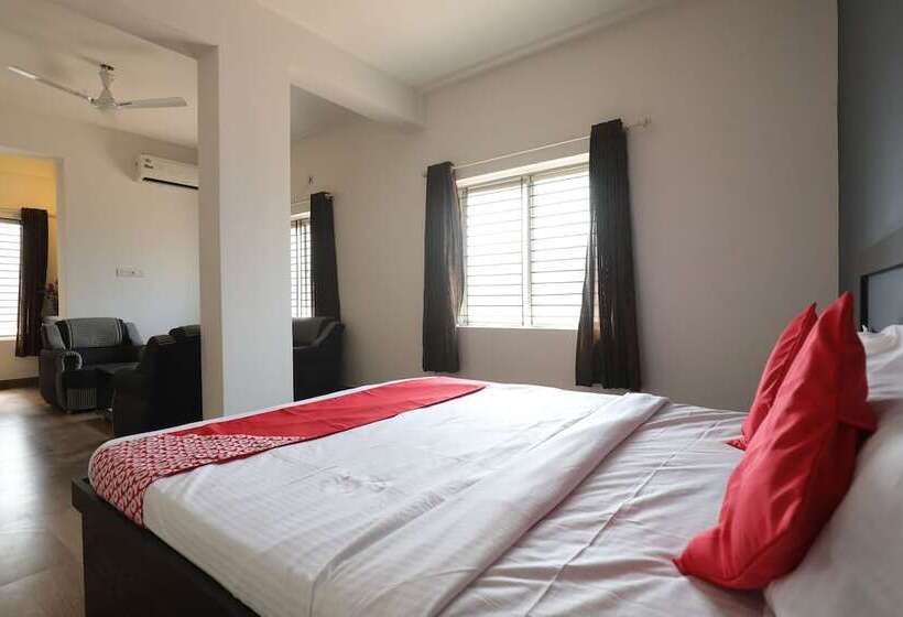 Отель City Residence By Oyo Rooms