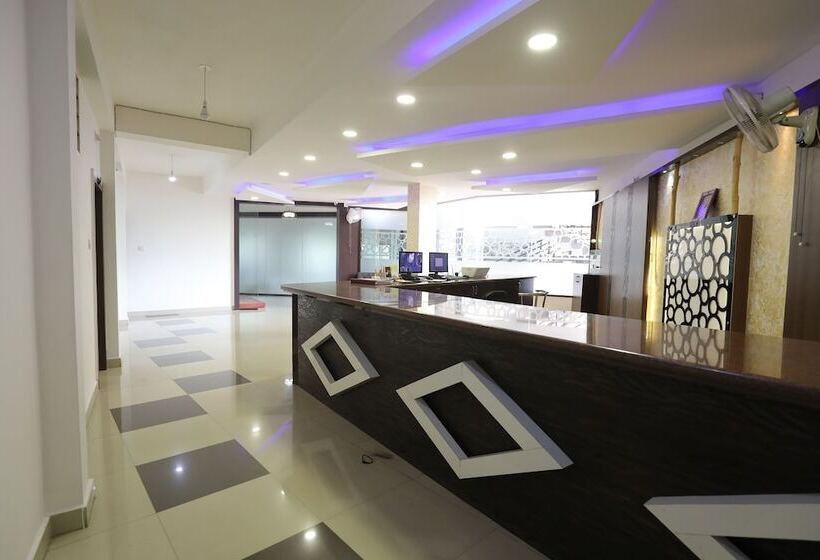 Отель City Residence By Oyo Rooms