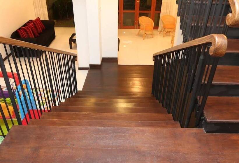 호텔 Colombo Center Point By City Hub