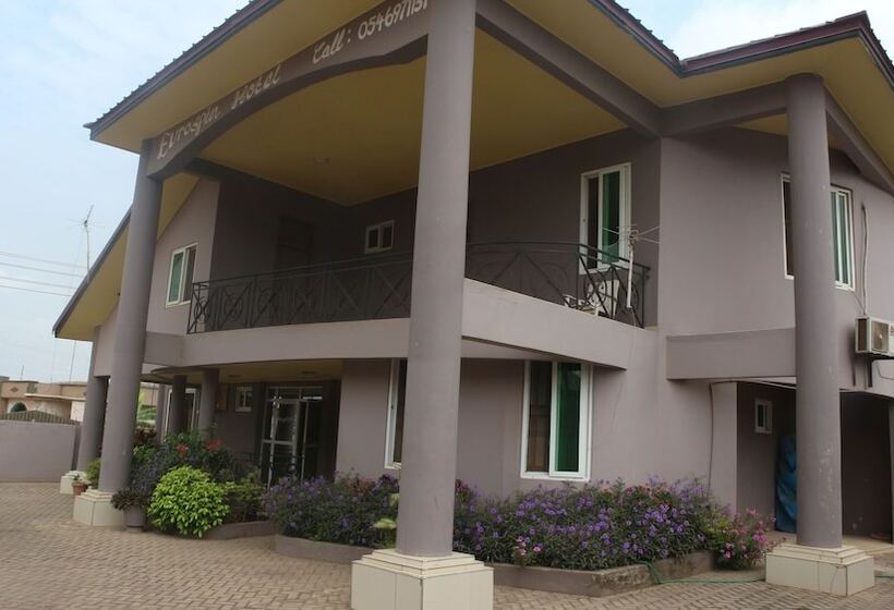 בית מלון כפרי Eurospin