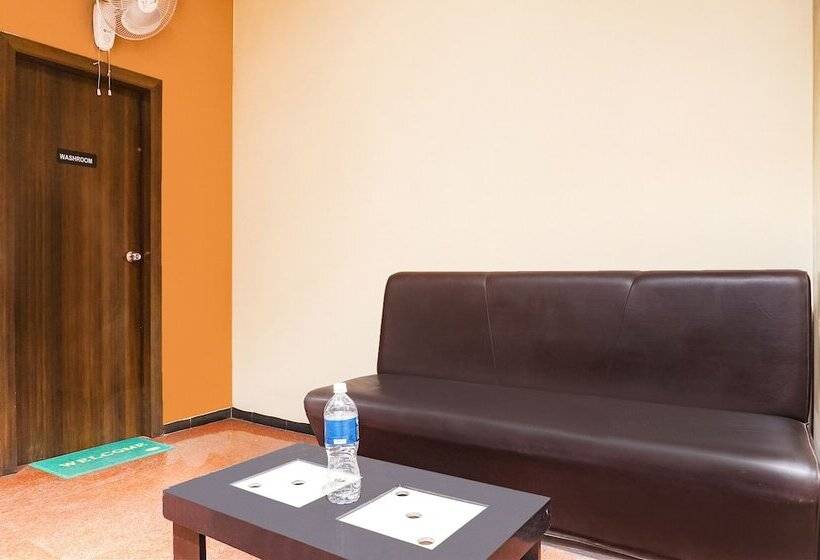 Fabhotel Krishna Regency