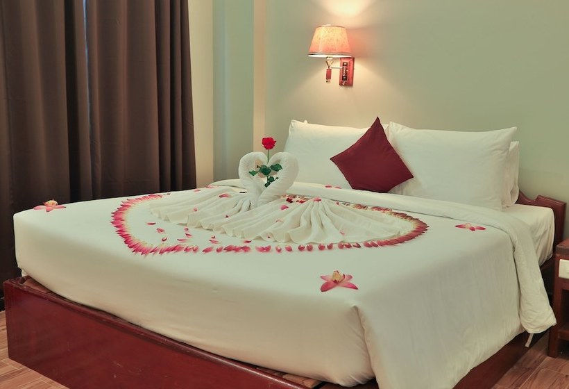 فندق Happiness Resort