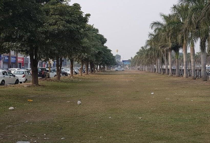 בית מלון כפרי Kenview