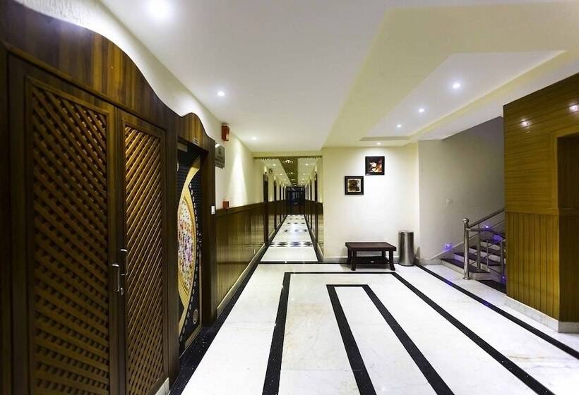 فندق Kings Regency