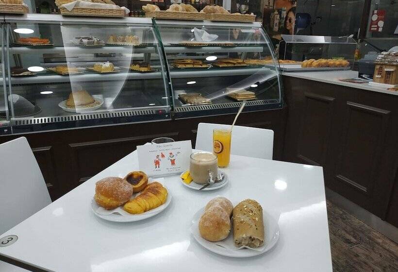 فندق Madalena Beach Apartment By Mp