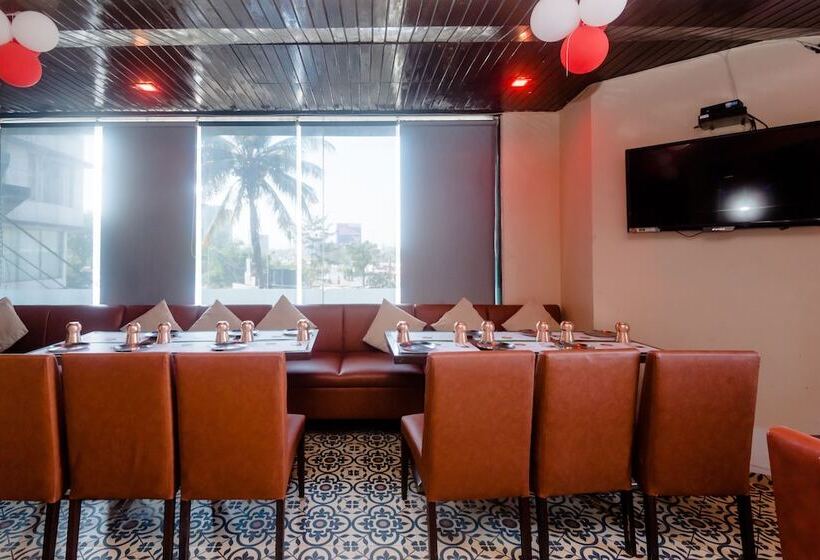 בית מלון כפרי Monarch Boutique