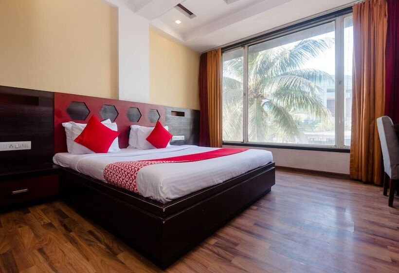 בית מלון כפרי Monarch Boutique