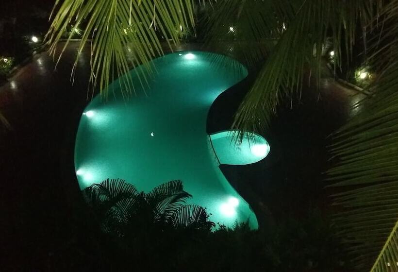 فندق Nijaguna Resorts