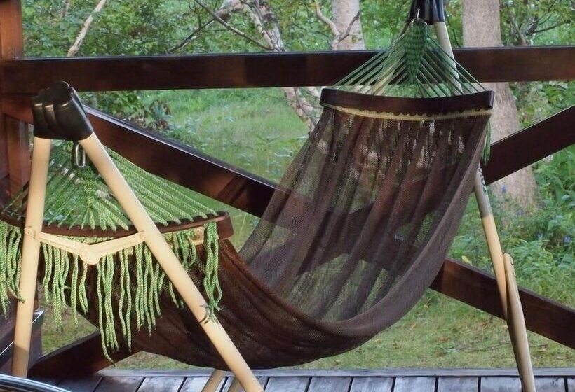 هتل Okushiga Lodge Yama No Manimani