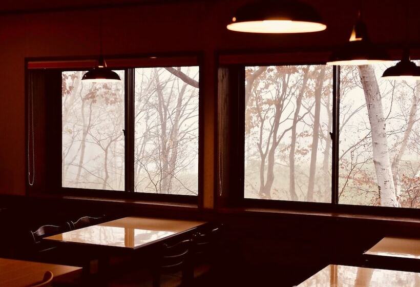 هتل Okushiga Lodge Yama No Manimani