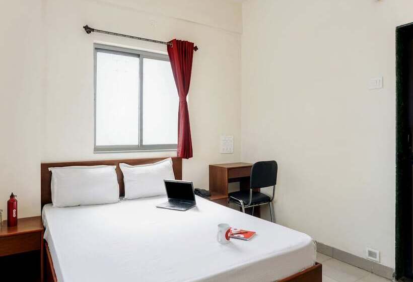 호텔 Oyo Living 26804 Luxurious Studio Rooms