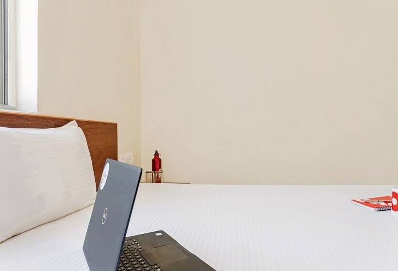 호텔 Oyo Living 26804 Luxurious Studio Rooms