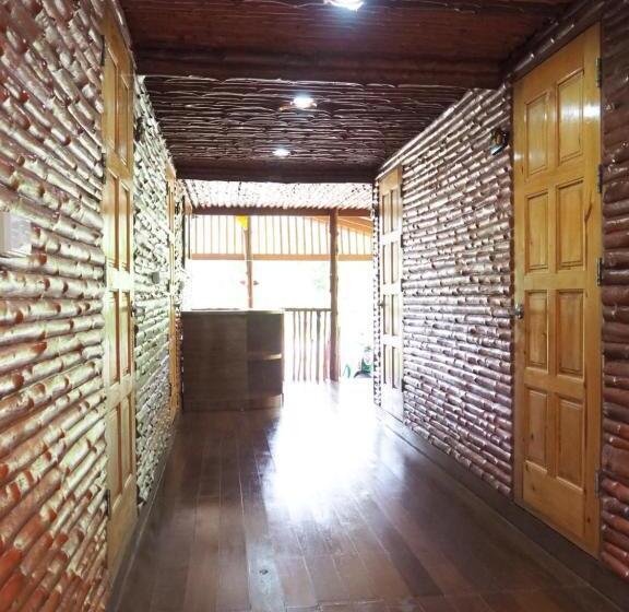 호텔 Pru Valley Thaley Tai Resort