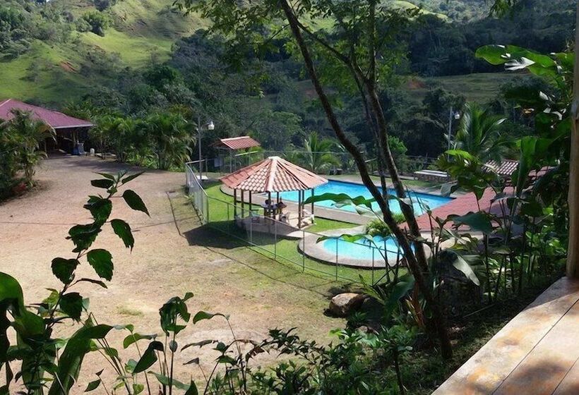 酒店 Rancho Montezumo