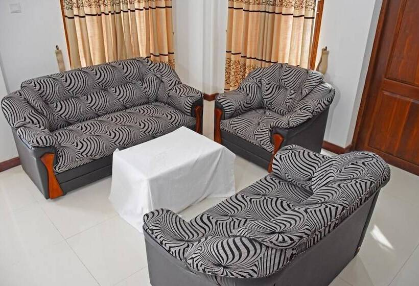 ホテル River Vally Inn