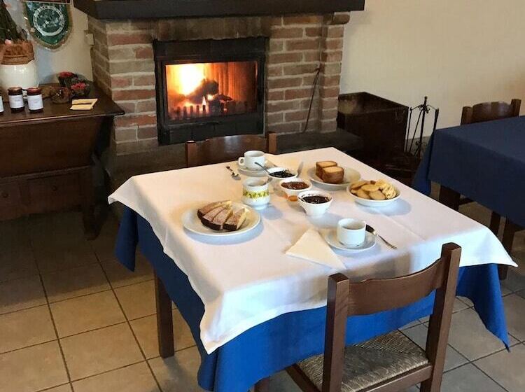 교외 호텔 Agriturismo Cascina Borio