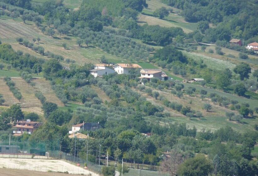 فندق ريفى Agriturismo Il Vecchio Carro