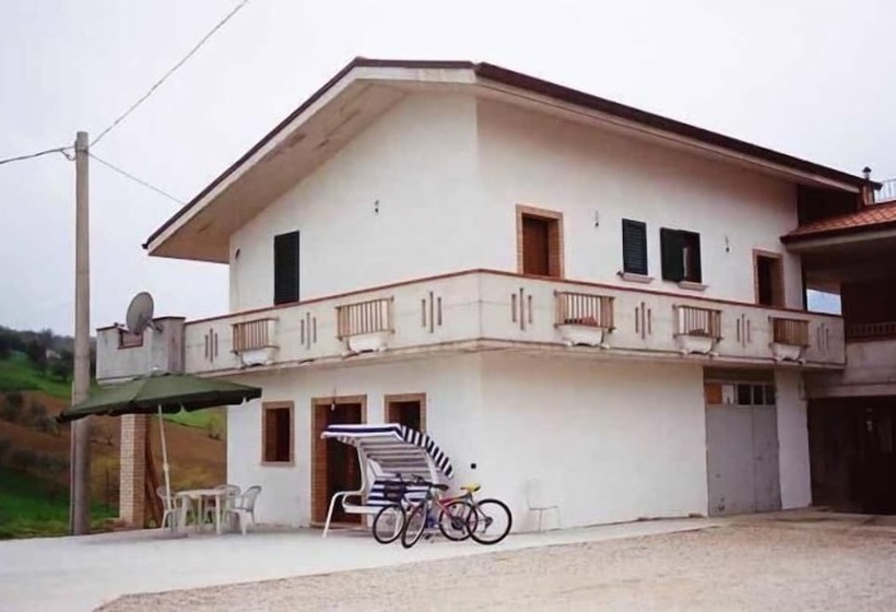 فندق ريفى Agriturismo Il Vecchio Carro