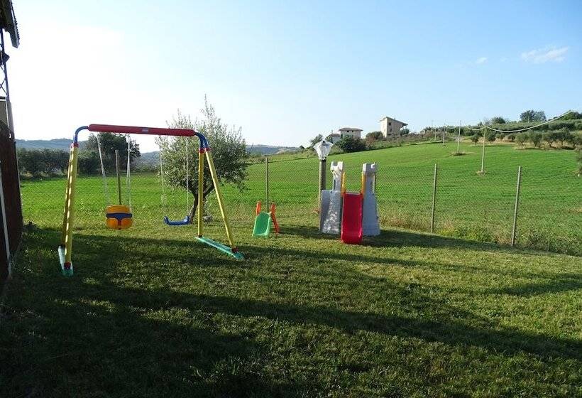 فندق ريفى Agriturismo Il Vecchio Carro