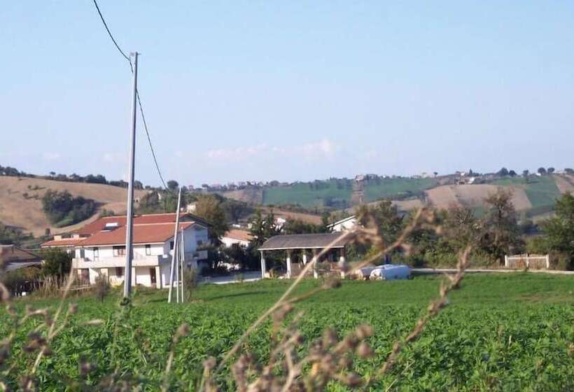 교외 호텔 Agriturismo Il Vecchio Carro