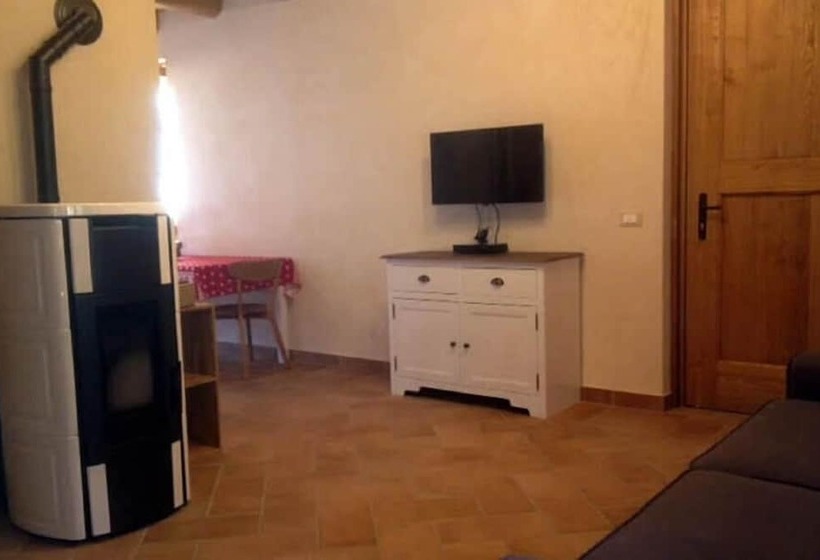 בית מלון כפרי Agriturismo L'arbo