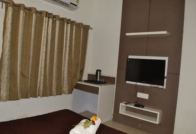בית מלון כפרי Safari Lodge