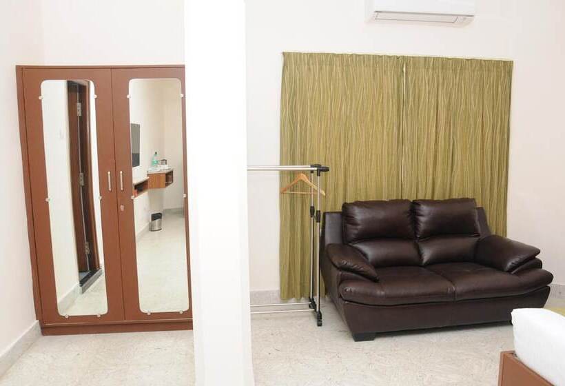 فندق Sree Parthi