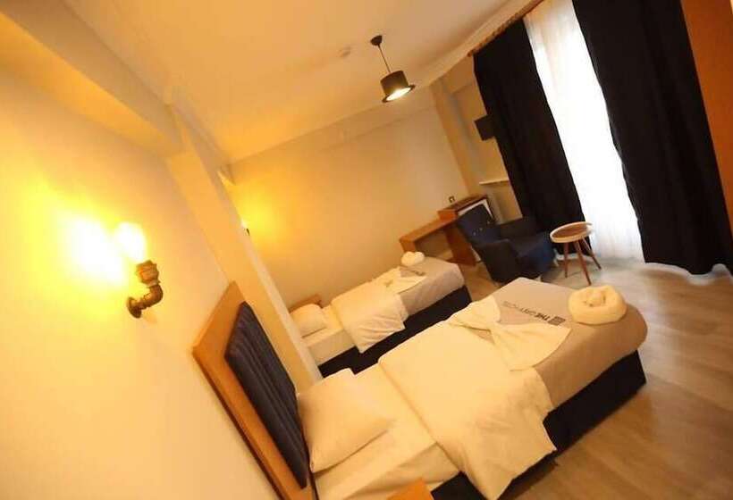 בית מלון כפרי The Grey