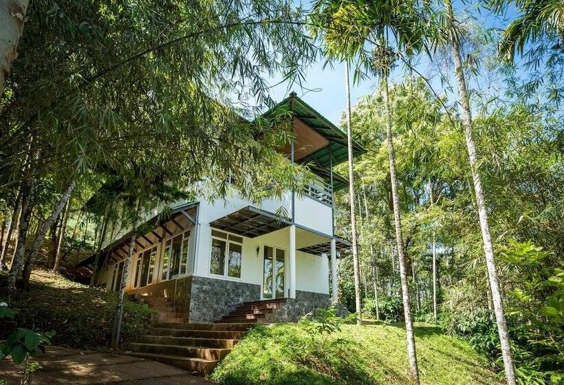 호텔 The Woods Resorts Wayanad