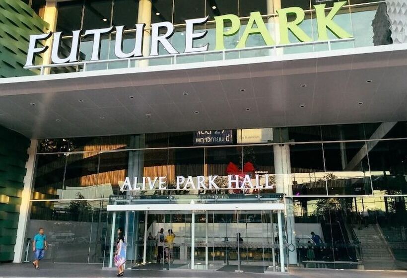 בית מלון כפרי Venice Resort