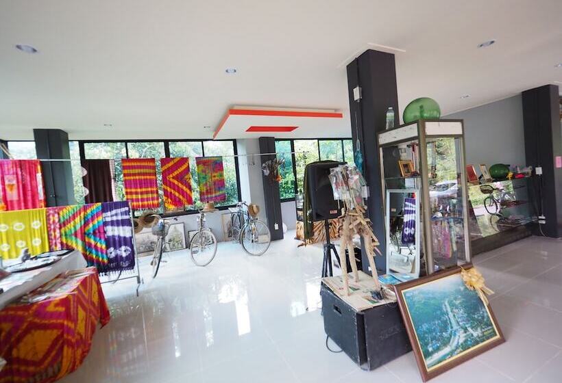 هتل Wang Tey Homestay Khiri Wong