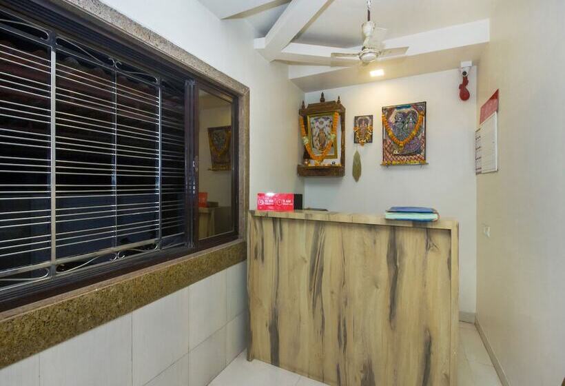 Oyo 22918 Hotel Sadanand Mourya Lodging And Boarding