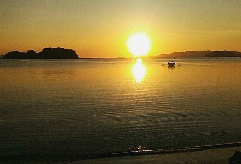 پانسیون Acuario Beach Inn