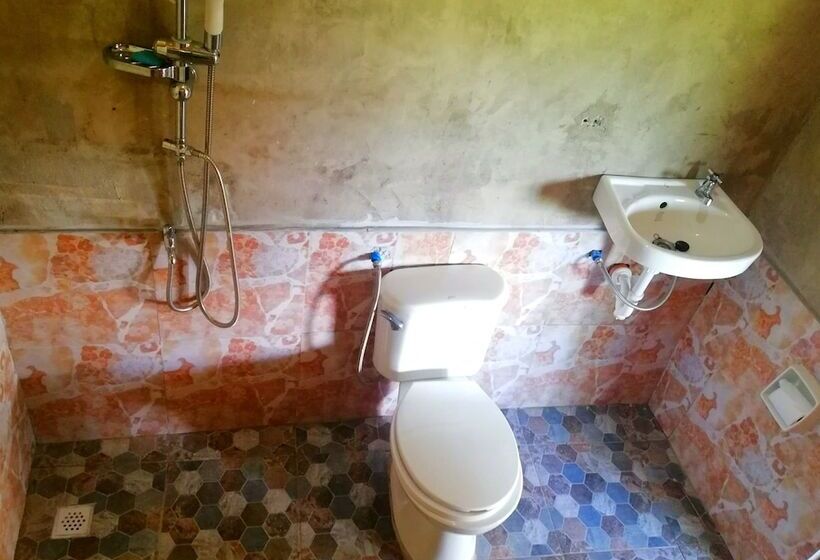 پانسیون Acuario Beach Inn