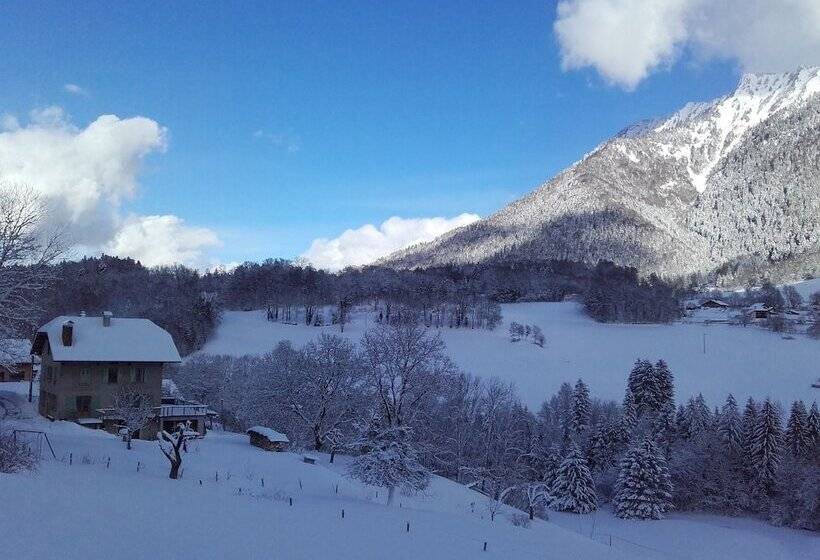 פנסיון Barthoux