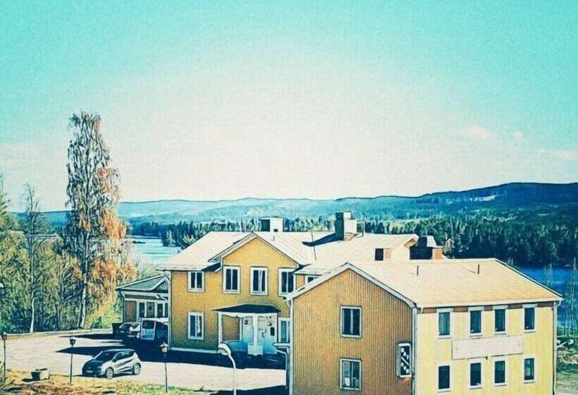 بنسيون Brinkeboda Wärdshus