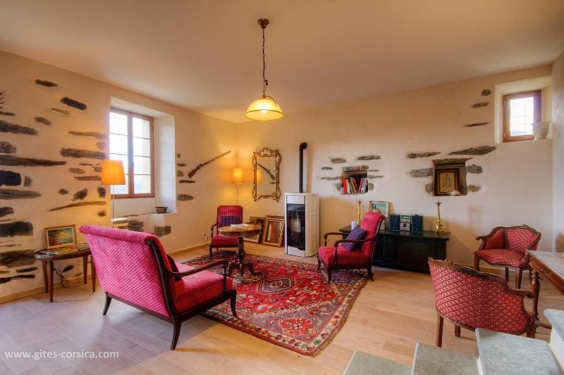 ペンション Castellu D Orezza