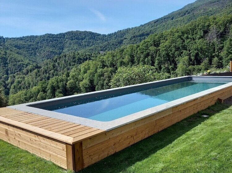 ペンション Castellu D Orezza