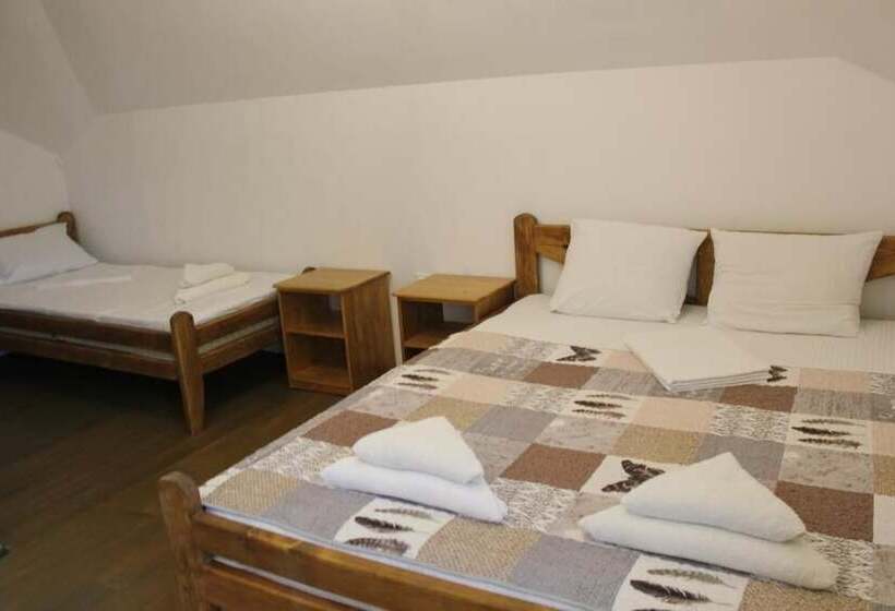 Пансион Cerdacul Cu Stuf