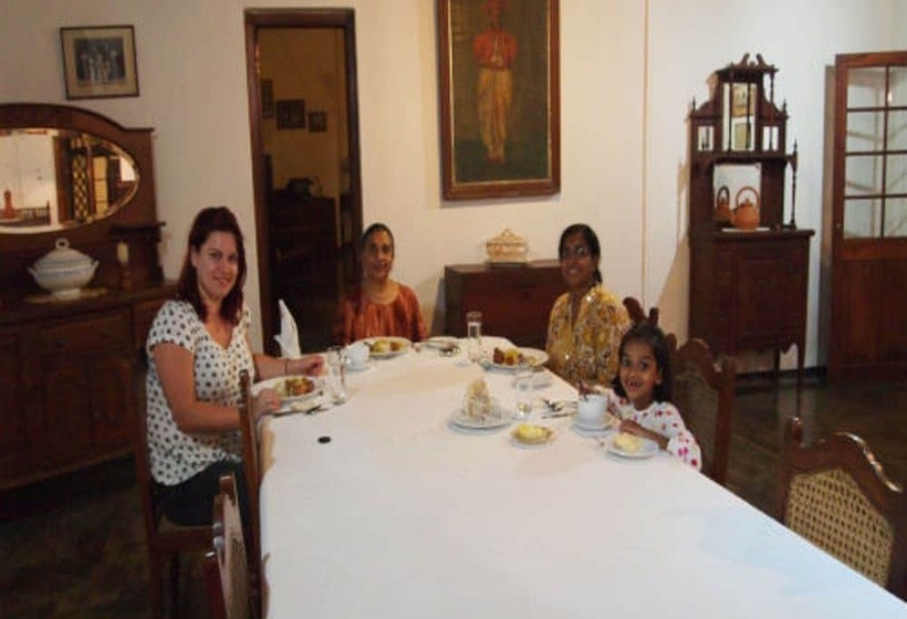 ペンション Elpitiya Walauwa