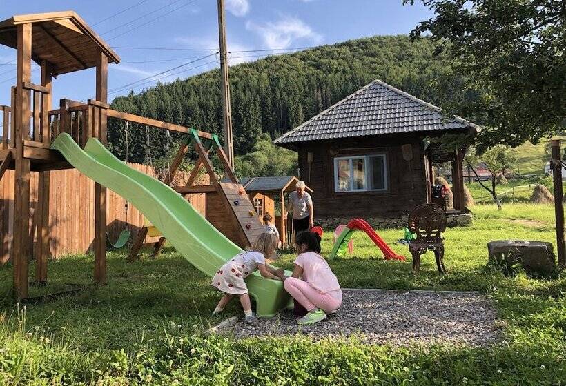 ペンション Gospodaria Lui Nea Ion